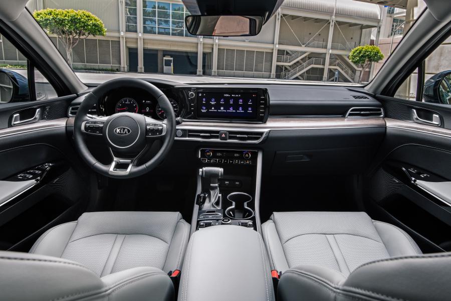 Торпедо Kia K5 EX 2020 года  (NA) (фото 14 из 41)